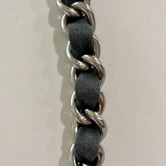 BNWOT GAP Reversible Chainlink Belt - Picture 3 of 4